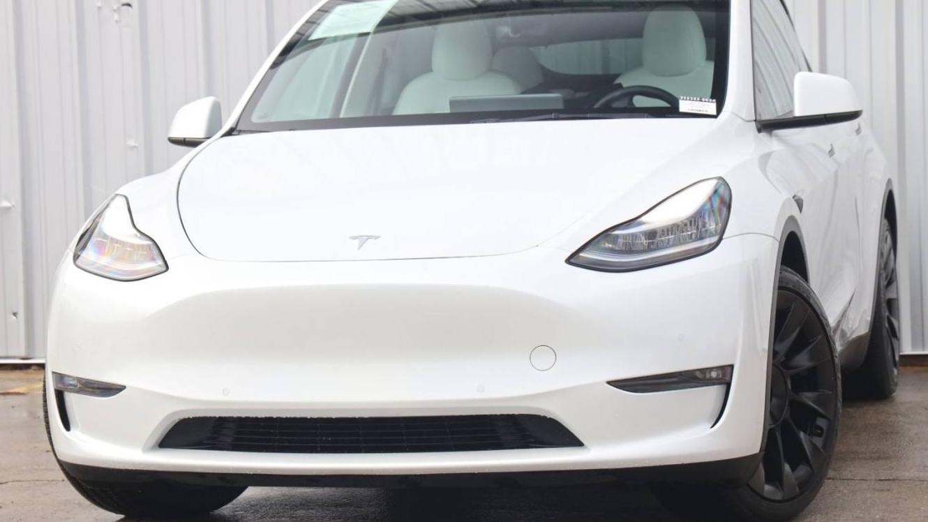 TESLA MODEL Y 2022 7SAYGDEE4NF332352 image